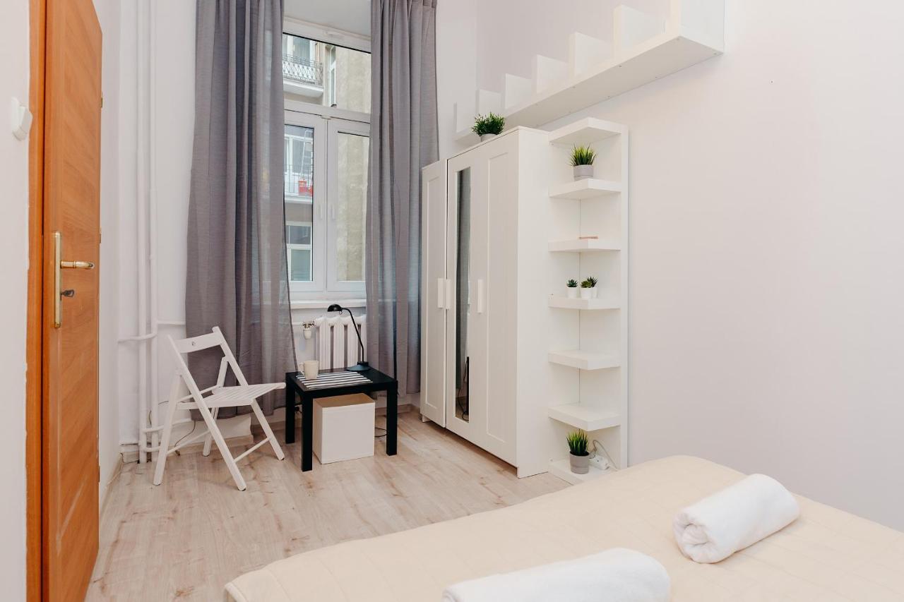 Shortstaypoland Klonowa 바르샤바 외부 사진